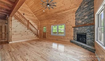 167 Apple Cove Rd, Banner Elk, NC 28604