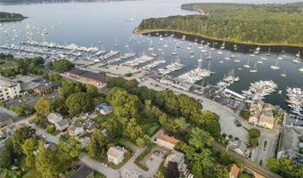 0 Greenwich Blvd 111, East Greenwich, RI 02818