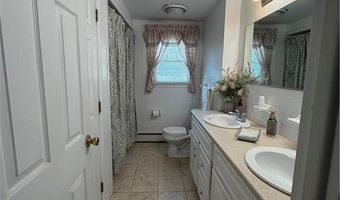 6 Balsam Ct, Johnston, RI 02919
