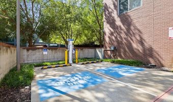 5055 Addison Cir 427, Addison, TX 75001