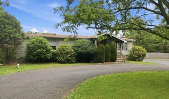 2573 Pennsylvania 903, Albrightsville, PA 18210