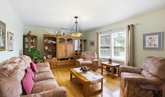 1432 Mizzen Ave, Beachwood, NJ 08722