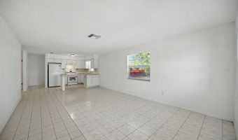 3165 DOWNING St 3167, Clearwater, FL 33759