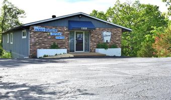 1333 W Outer 21 Rd, Arnold, MO 63010