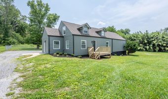 957 W Hunt Rd, Alcoa, TN 37701