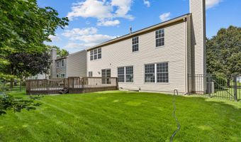 1370 Yellowstone Pkwy, Algonquin, IL 60102