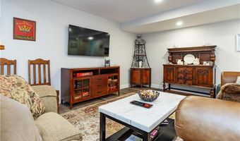 25 Wescott Way 80, Coventry, RI 02816