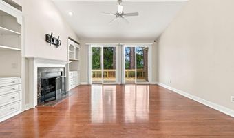 140 Lighthorse Cir, Aberdeen, NC 28315