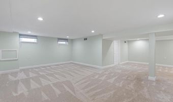 205 CLOVER Dr, Hockessin, DE 19707