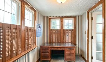 2812 Ogden Pl, Utica, NY 13501