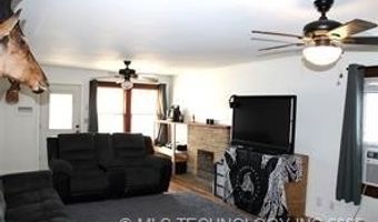 1326 S Armstrong Ave, Bartlesville, OK 74003