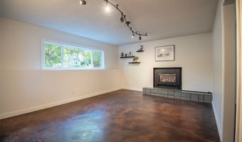 1145 Holly Dr, Bozeman, MT 59715