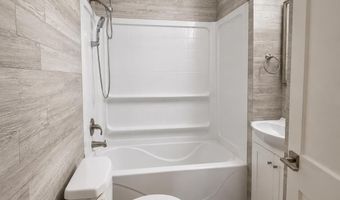 3915 Washington Ave, Bedford, IN 47421