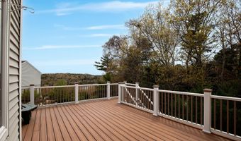 2 Beach Plum Lane U E, Bourne, MA 02532