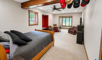 48190 265th St, Brandon, SD 57005