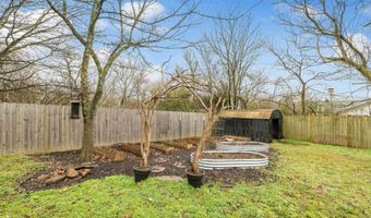 226 S First St, Benton, AR 72015