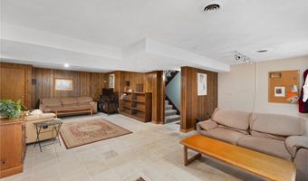 103 Rollingwood Dr, North Kingstown, RI 02852