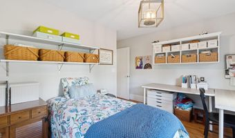 48 Patterson St, Augusta, ME 04330
