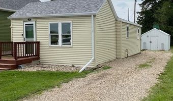 916 S Lawson St, Aberdeen, SD 57401