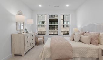 21731 DOVEKIE Ter #205, Ashburn, VA 20147