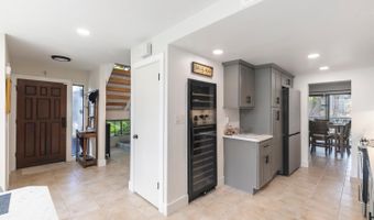 553 Kings Rd, Alameda, CA 94501