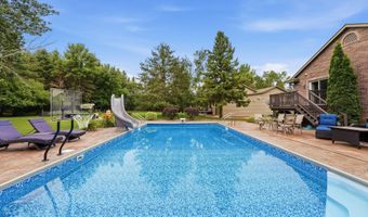 3405 Pawnee Dr SE, Alexandria, MN 56308