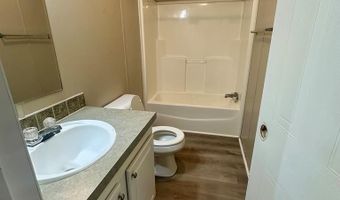 251 Bobby Cato St, Apalachicola, FL 32320