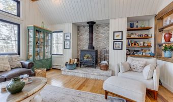 22 Deacon Willey Rd, Campton, NH 03223
