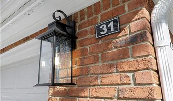 31 Hall Mnr, Alpharetta, GA 30022