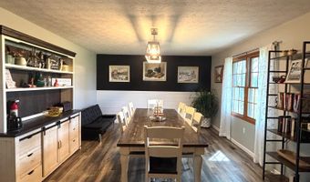 18555 Days Way Ln, Aurora, IN 47001