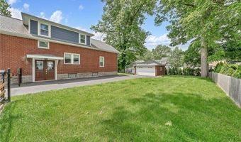 175 Highland Dr, Amherst, NY 14221