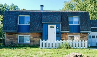 4500 Washington Square Dr, Austintown, OH 44515