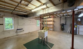 206 Meadow Ridge Dr, Bardstown, KY 40004
