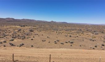 8933 Accra Dr, Chloride, AZ 86431