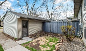 4377 Arden View Ct, Arden Hills, MN 55112