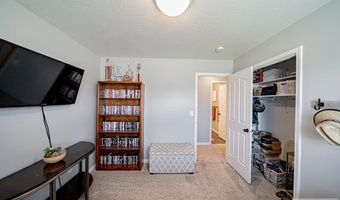 3947 Jordan Cir, Ammon, ID 83406