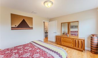 111 Middle St, North Kingstown, RI 02852