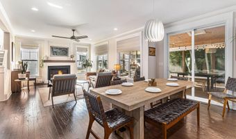 6217 S Trailwoods Dr, Ann Arbor, MI 48103
