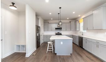 1126 UP AND OVER Ln, Aberdeen, MD 21001