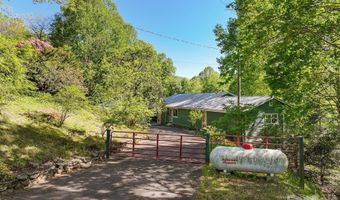 479 Old Dummy Line Rd, Balsam, NC 28707