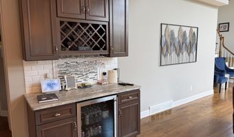 7 Hammerstone Ln, Altamont, NY 12009