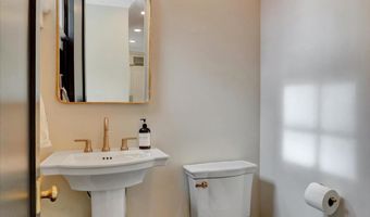 222 Cedar Ave, Allenhurst, NJ 07711