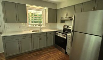 10 Falls River Cir, Essex, CT 06442