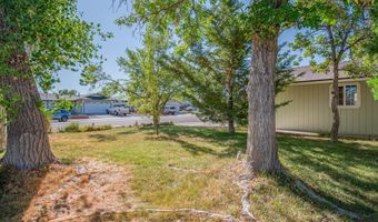 1398 Leonard Rd, Gardnerville, NV 89460