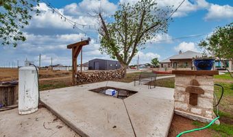 515 NE 2000, Andrews, TX 79714