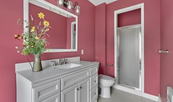 116 E Main St, Abingdon, VA 24210