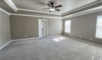 1805 SW Cypress St, Bentonville, AR 72713