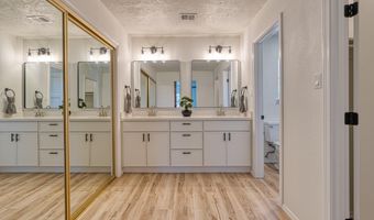 12704 EASTRIDGE Pl NE, Albuquerque, NM 87112