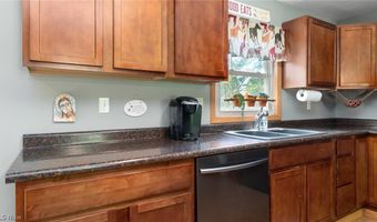 7370 Adamsville Rd, Adamsville, OH 43802