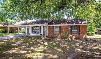 1804 Applewood Cv, Beebe, AR 72012